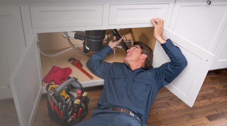Local water heater installation in Laura, IL